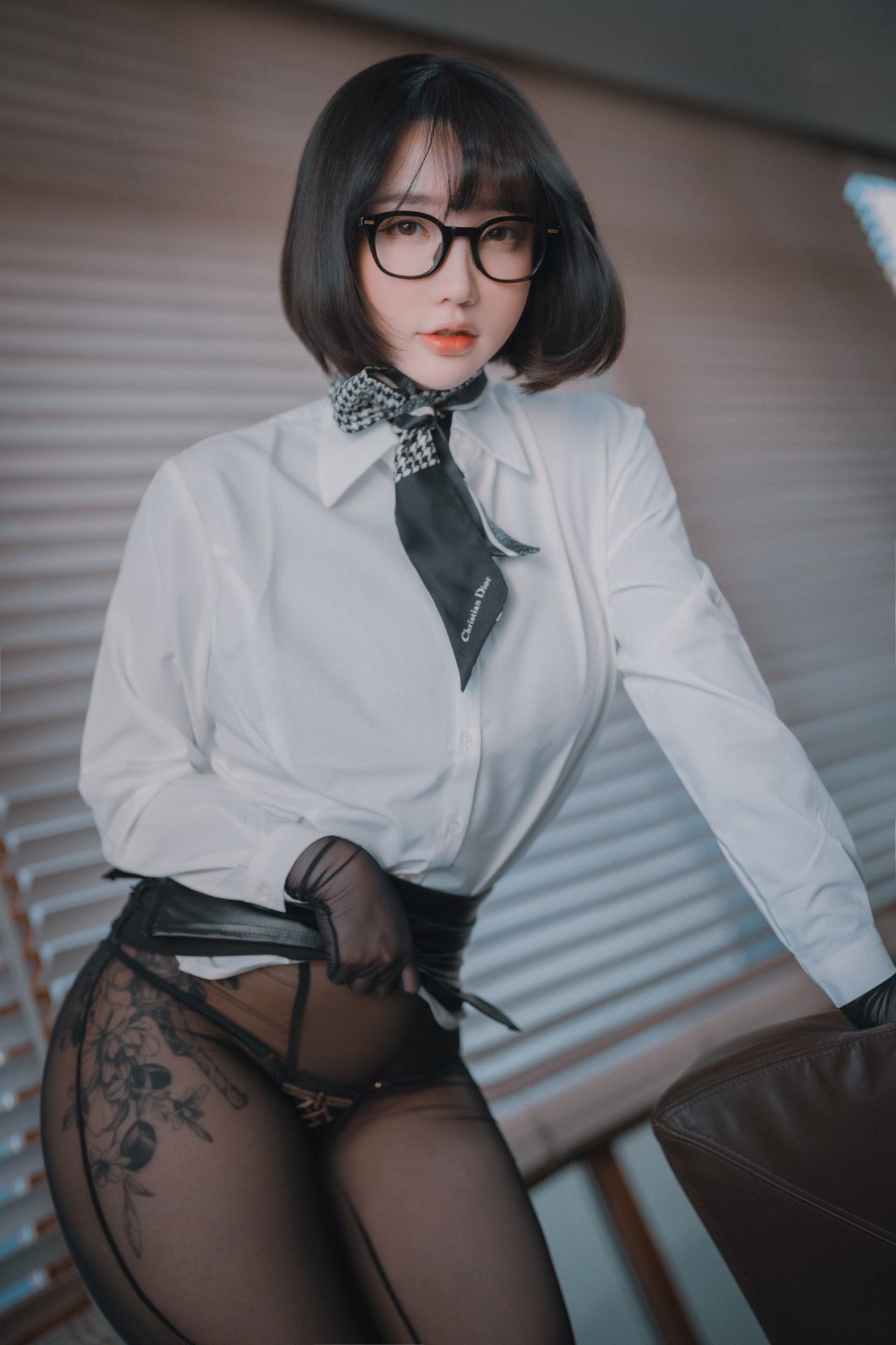 Son Yeeun 손예은, [DJAWA] Naughty Supervisor Set.01