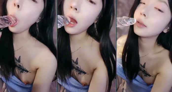 CN26020611 Chinese Girl