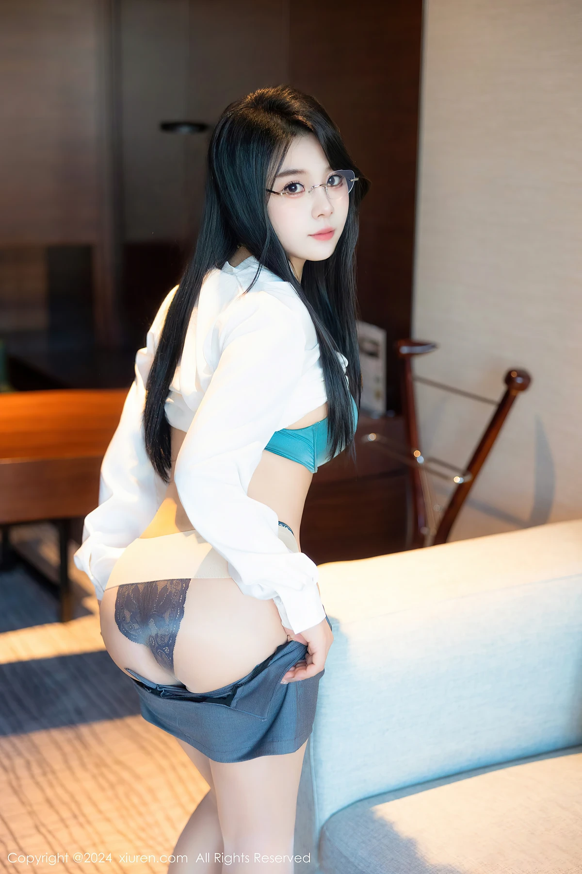 XiuRen秀人网 No.8989 麦田Maitian